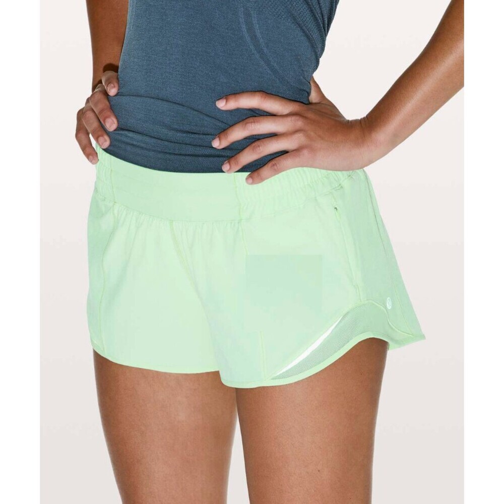 Lululemon Hotty Hot Short 2.5" Citra Lime Size 4